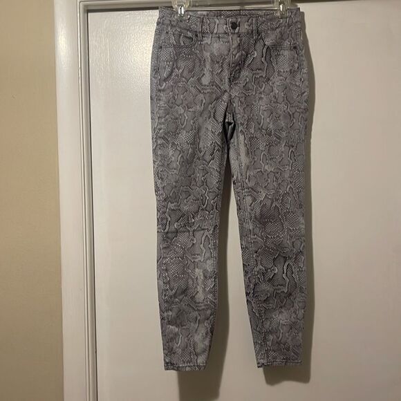 White House black market skinny ankle snakeskin print pants size 2 - Picture 2 of 12